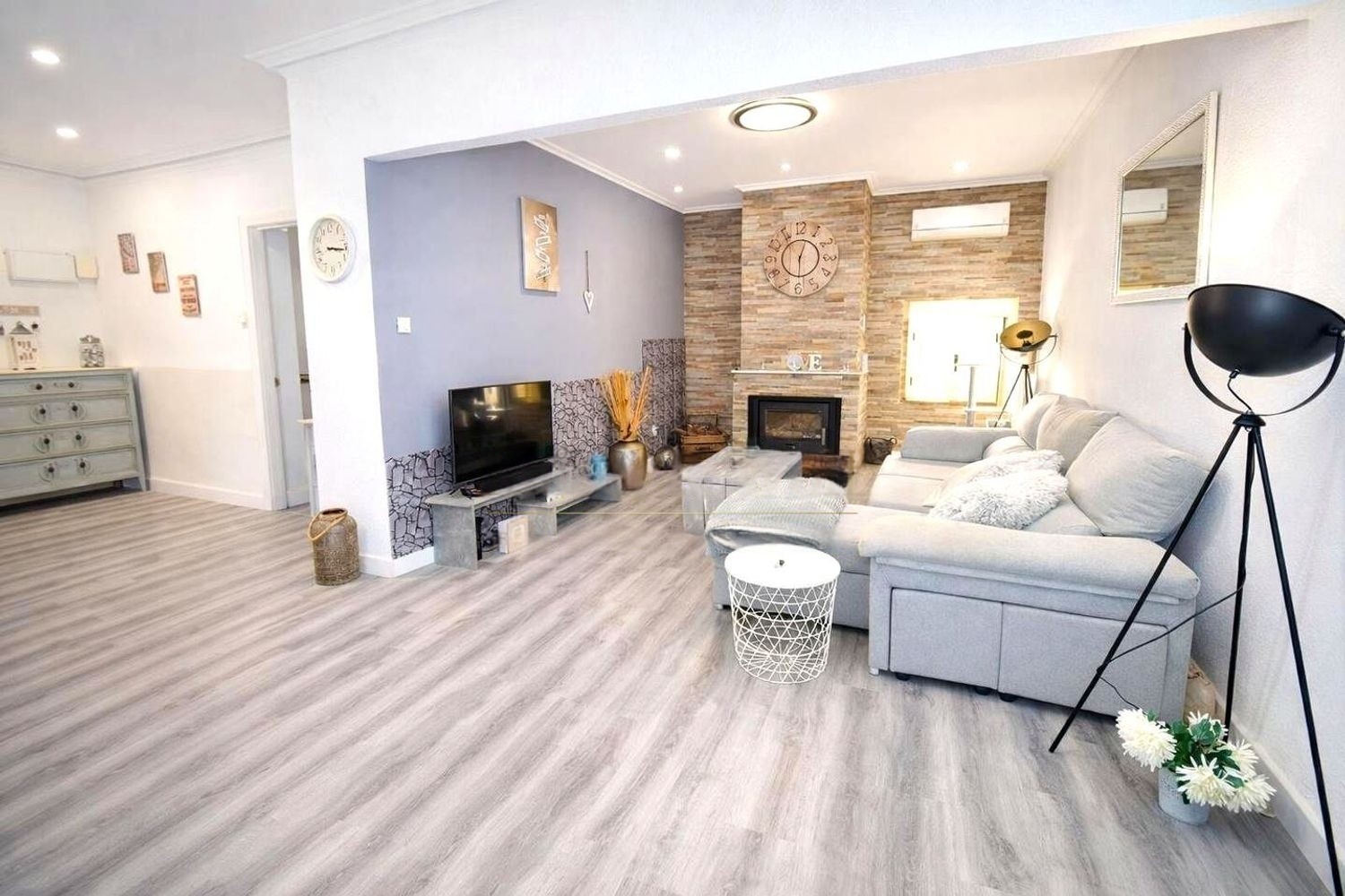 Агенция за недвижими имоти - Имоти Премиер - имот - 1224747, Цена: 449000 EUR