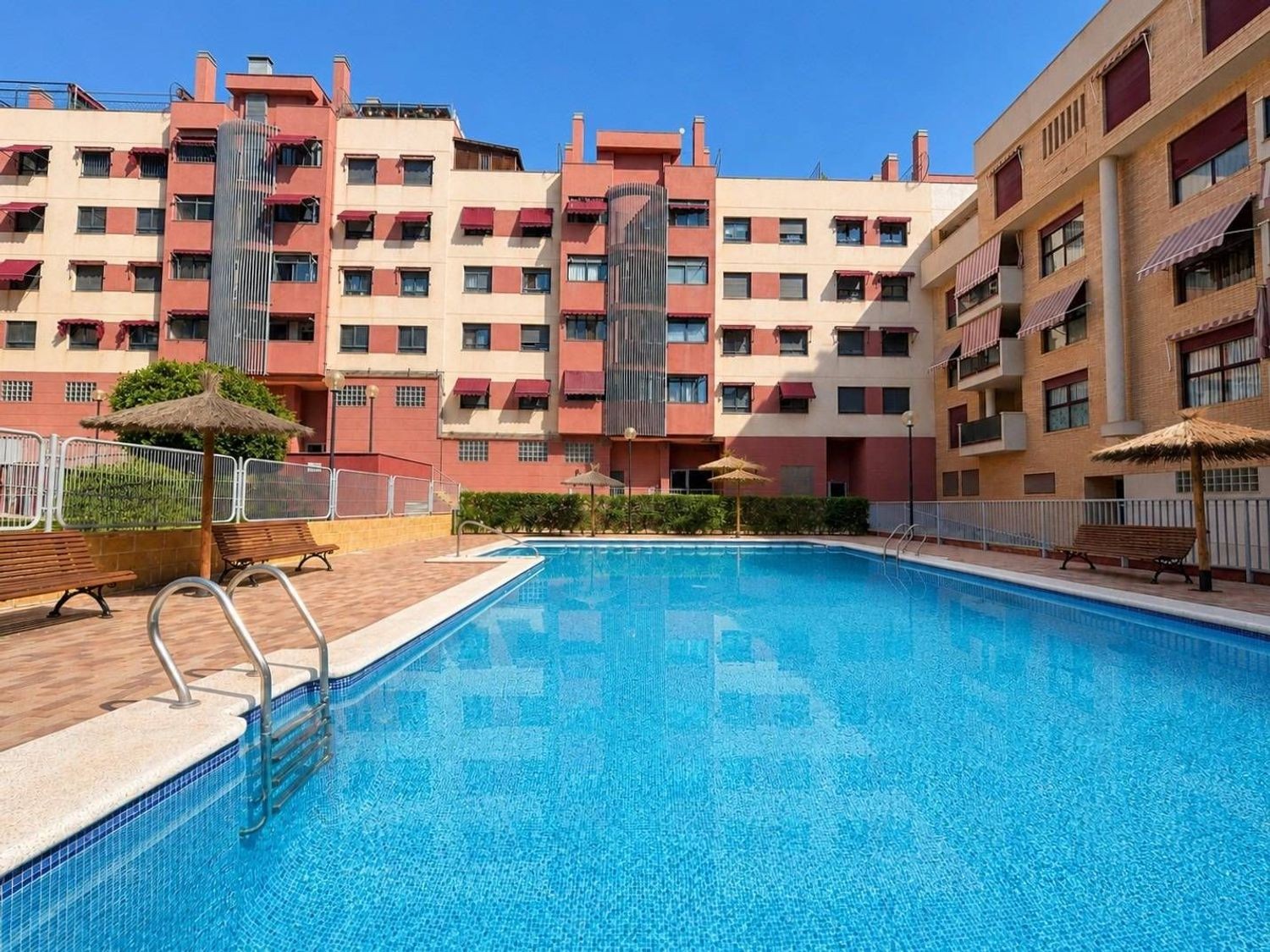 Агенция за недвижими имоти - Имоти Премиер - имот - 1224767, Цена: 300000 EUR