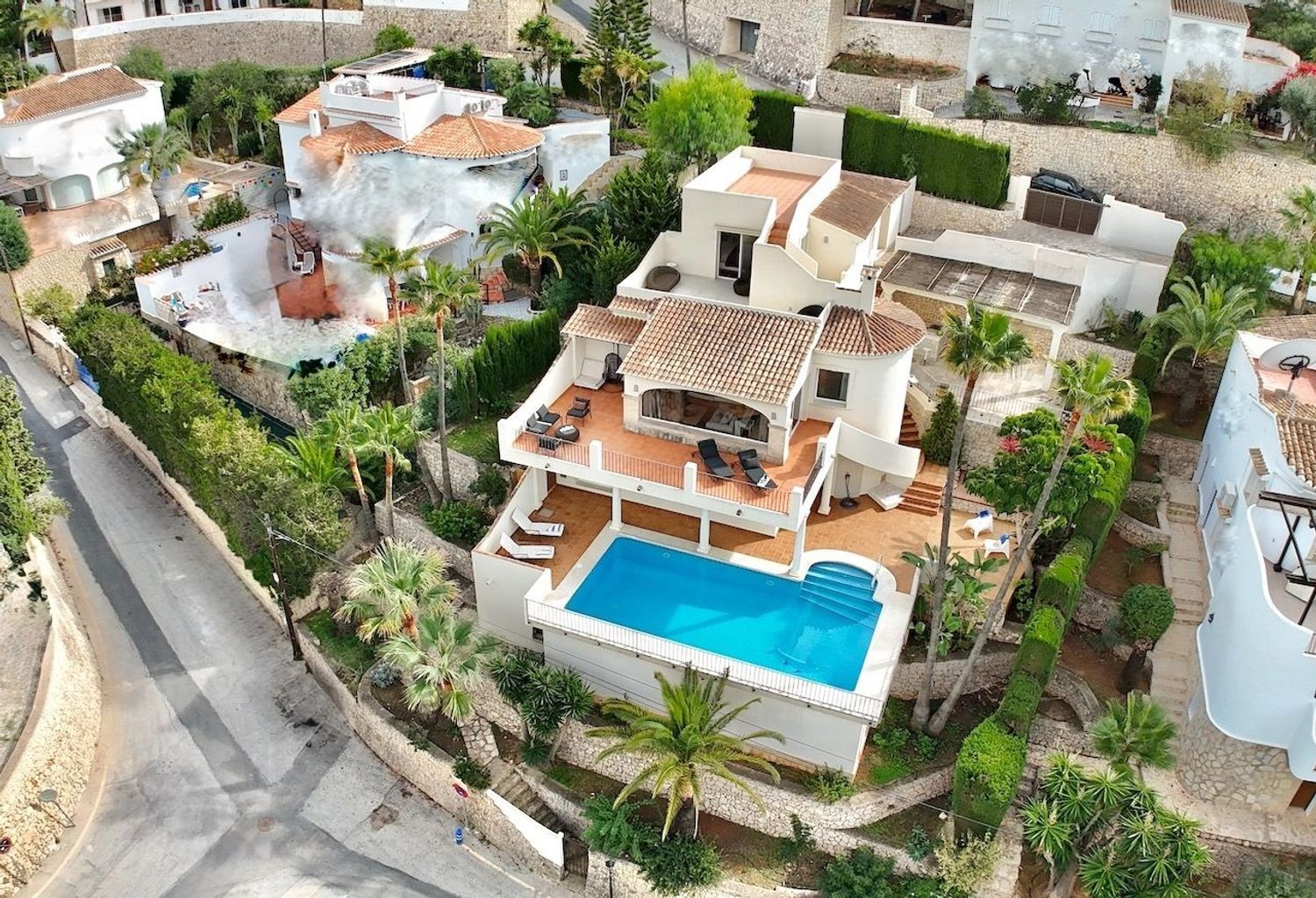 Агенция за недвижими имоти - Имоти Премиер - имот - 1224792, Цена: 2495000 EUR