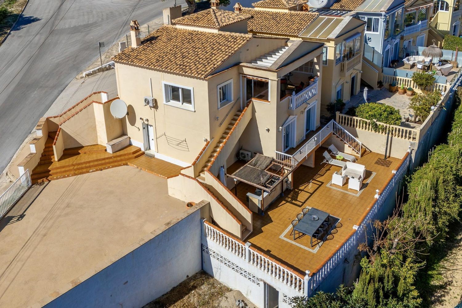 Агенция за недвижими имоти - Имоти Премиер - имот - 1224924, Цена: 445000 EUR