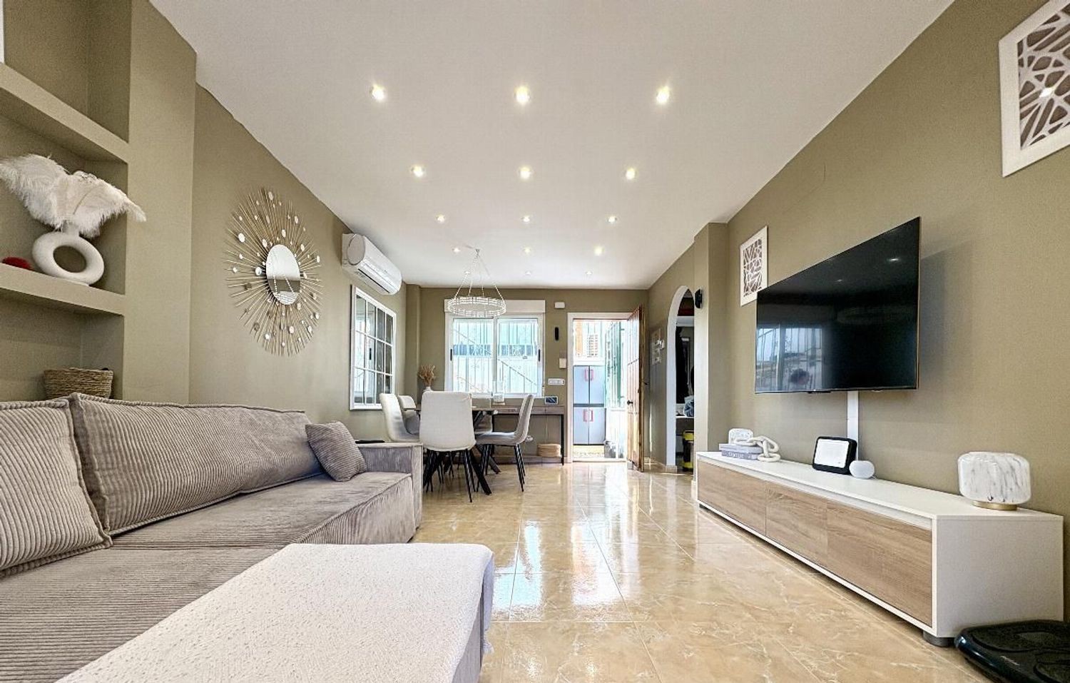 Агенция за недвижими имоти - Имоти Премиер - имот - 1224928, Цена: 345000 EUR