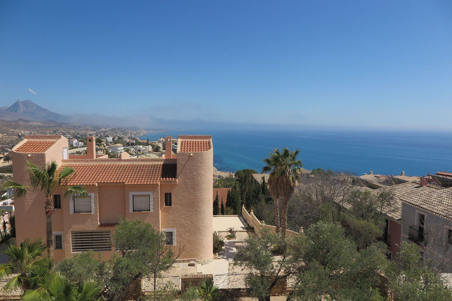 Агенция за недвижими имоти - Имоти Премиер - имот - 1224930, Цена: 279000 EUR