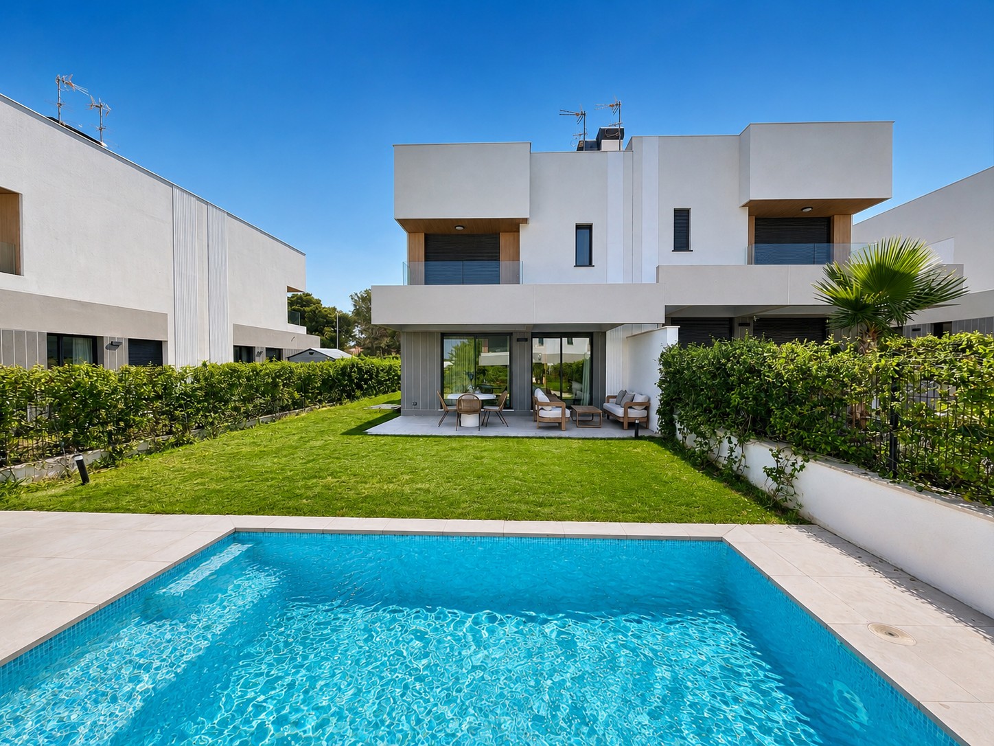 Агенция за недвижими имоти - Имоти Премиер - имот - 1224949, Цена: 1040000 EUR