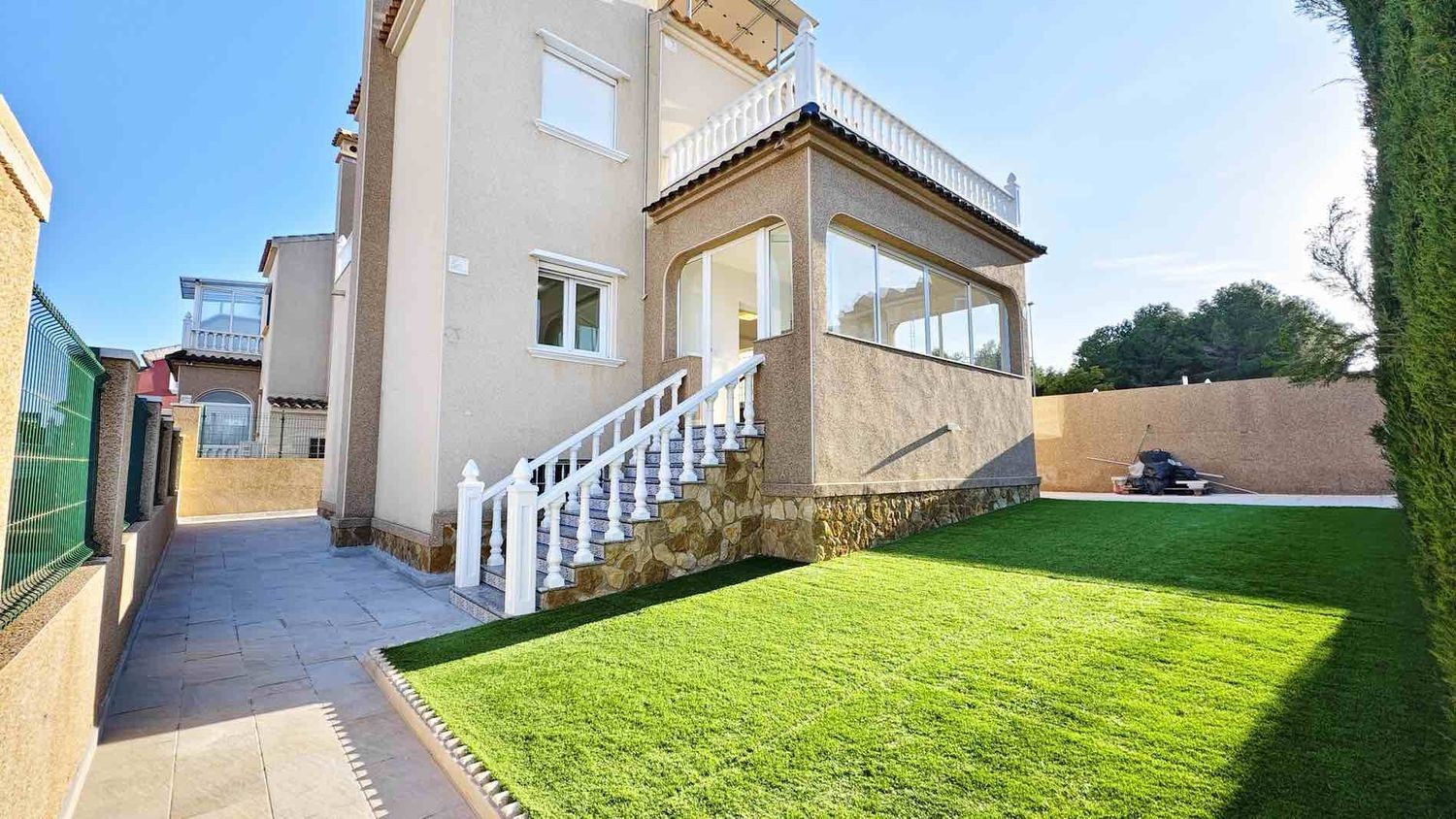 Агенция за недвижими имоти - Имоти Премиер - имот - 1224966, Цена: 440000 EUR