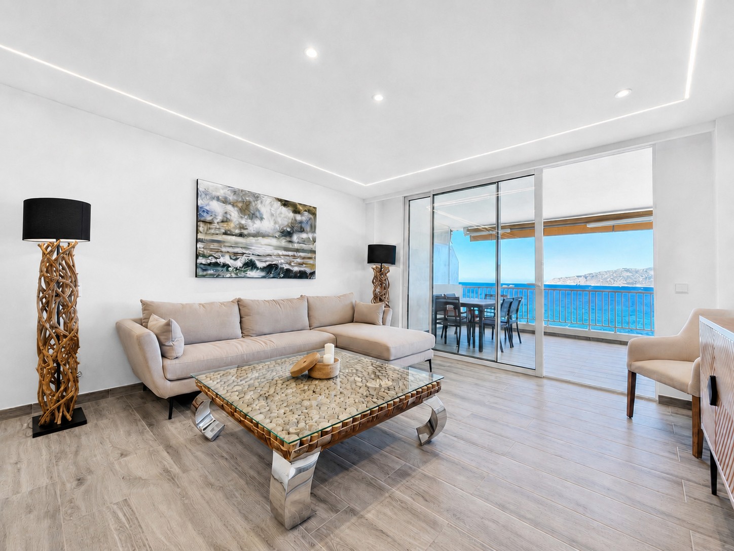 Агенция за недвижими имоти - Имоти Премиер - имот - 1225005, Цена: 1350000 EUR