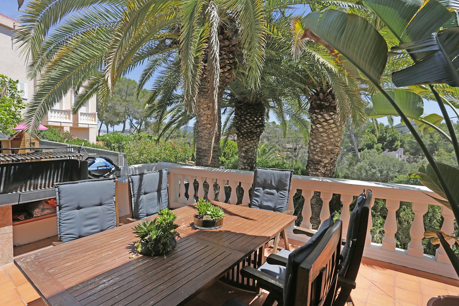 Агенция за недвижими имоти - Имоти Премиер - имот - 1225062, Цена: 1050000 EUR