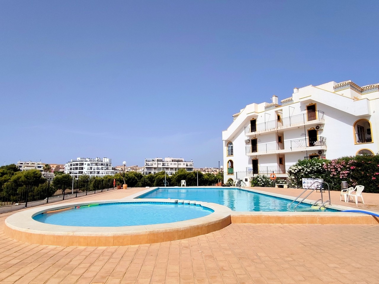 Агенция за недвижими имоти - Имоти Премиер - имот - 1225418, Цена: 169900 EUR
