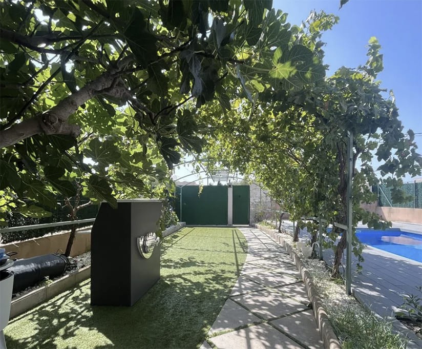 Агенция за недвижими имоти - Имоти Премиер - имот - 1227664, Цена: 660000 EUR