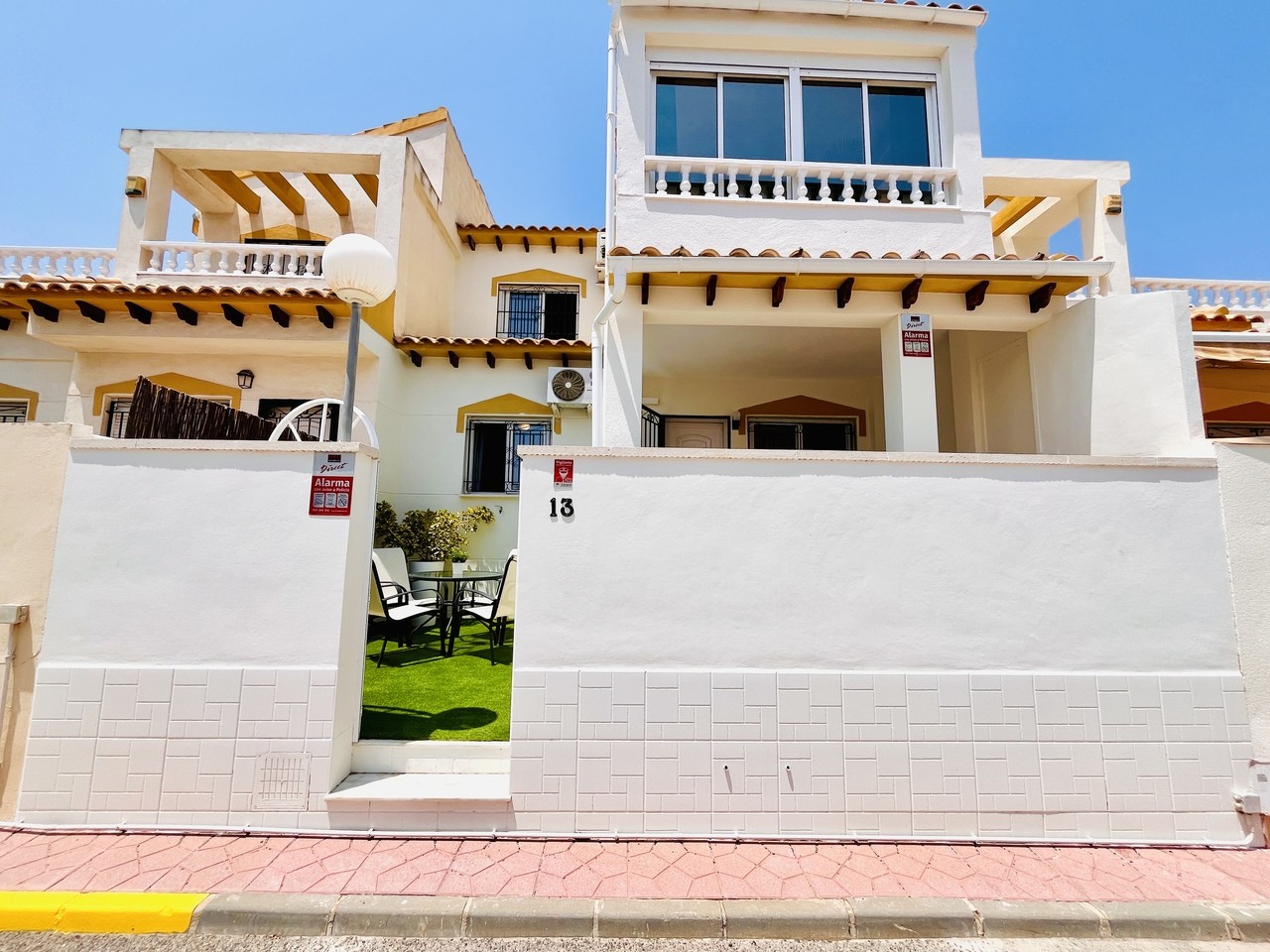 Агенция за недвижими имоти - Имоти Премиер - имот - 1228007, Цена: 279000 EUR