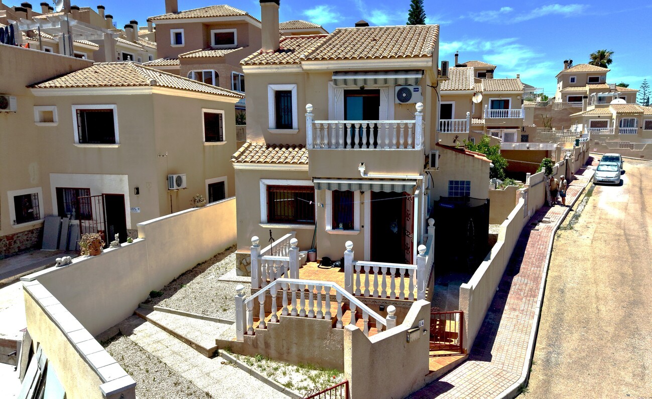 Агенция за недвижими имоти - Имоти Премиер - имот - 1228009, Цена: 229000 EUR