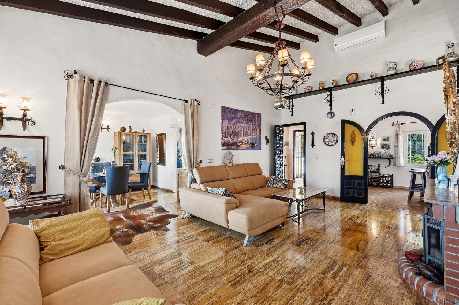 Агенция за недвижими имоти - Имоти Премиер - имот - 1232020, Цена: 890000 EUR