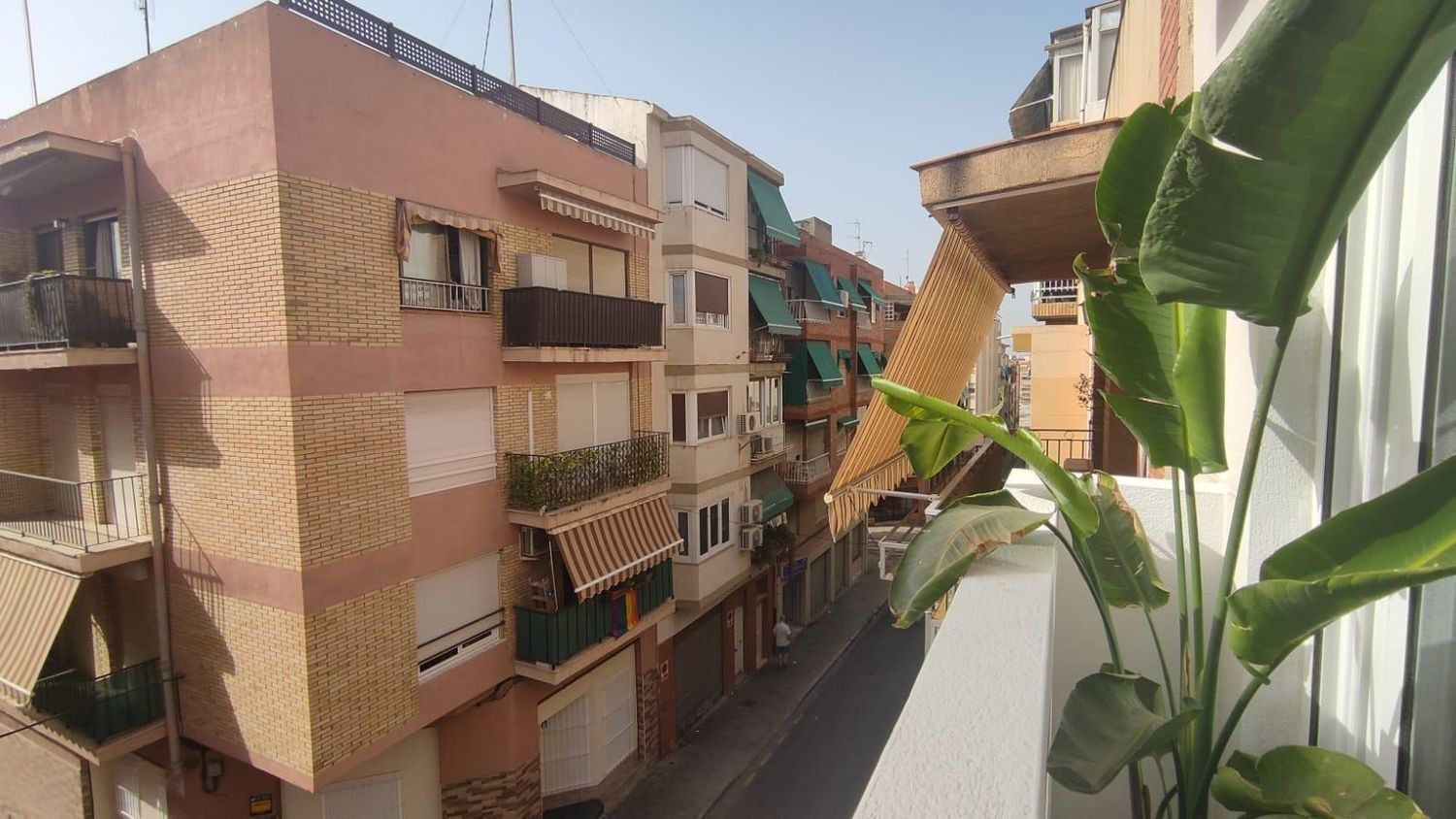 Агенция за недвижими имоти - Имоти Премиер - имот - 1231851, Цена: 300000 EUR