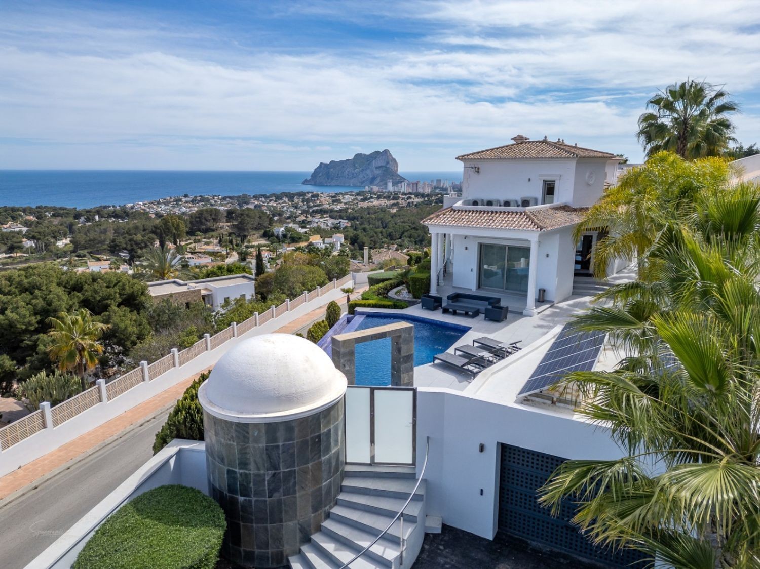 Агенция за недвижими имоти - Имоти Премиер - имот - 1231861, Цена: 1800000 EUR