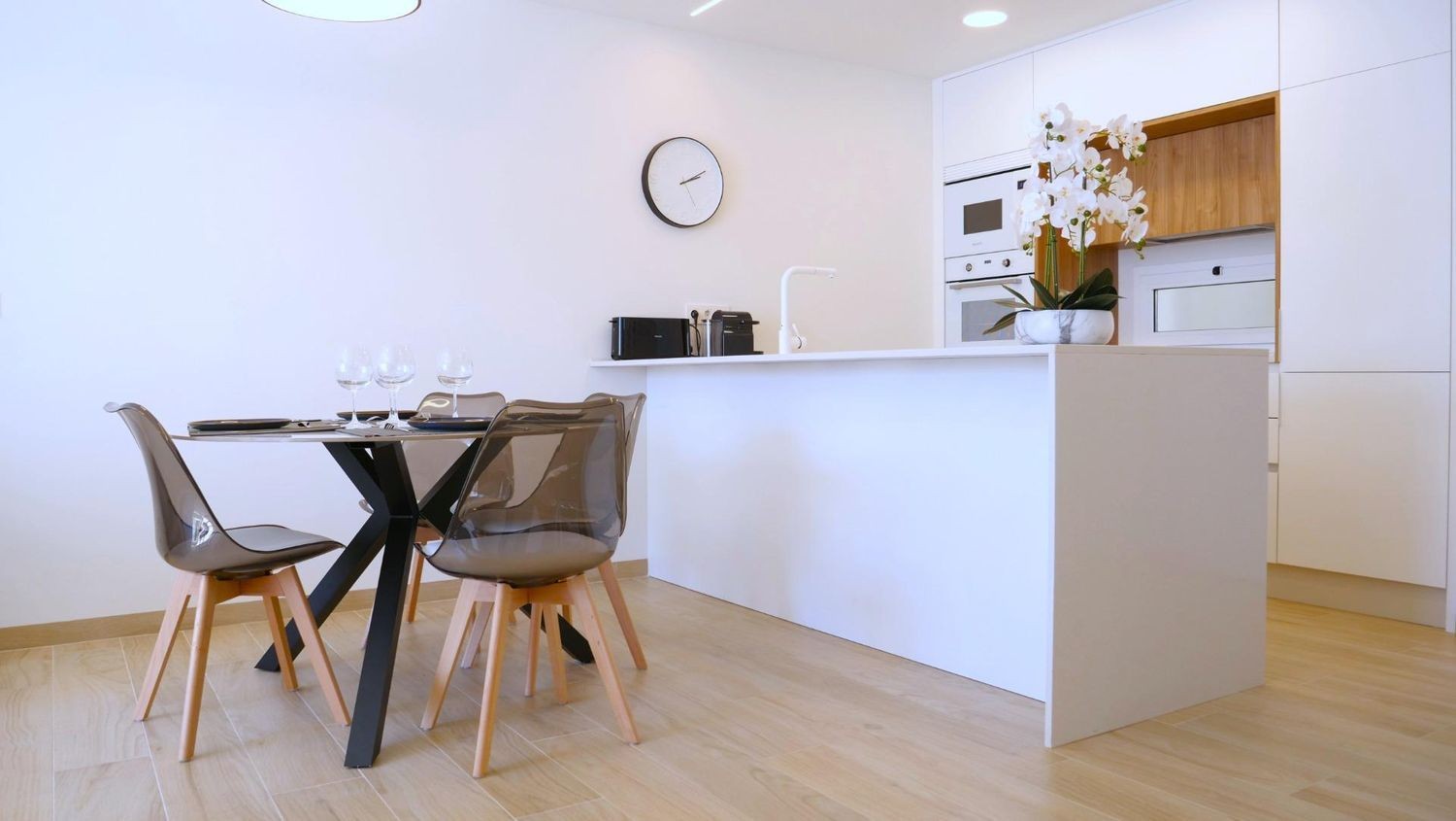 Агенция за недвижими имоти - Имоти Премиер - имот - 1235233, Цена: 319500 EUR