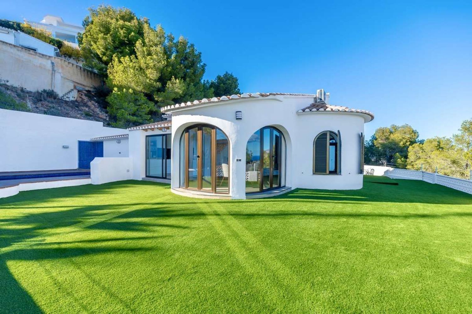 Агенция за недвижими имоти - Имоти Премиер - имот - 1235249, Цена: 699000 EUR