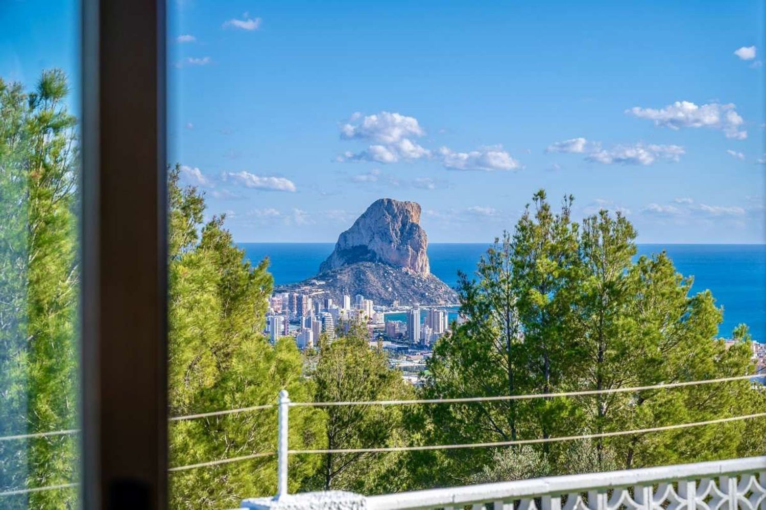 Агенция за недвижими имоти - Имоти Премиер - имот - 1235249, Цена: 699000 EUR