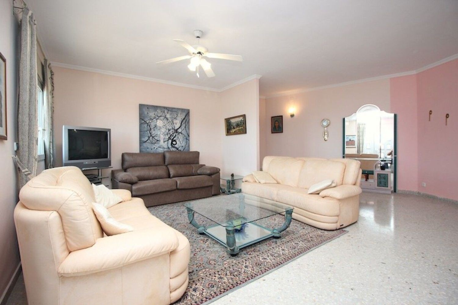 Агенция за недвижими имоти - Имоти Премиер - имот - 1235241, Цена: 695000 EUR