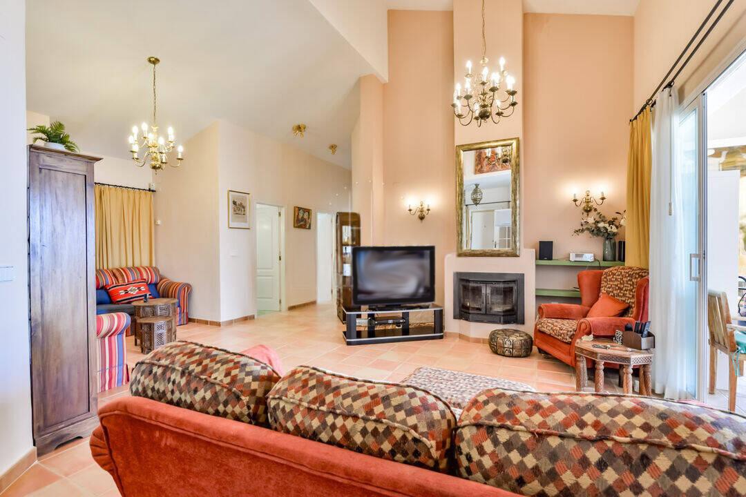 Агенция за недвижими имоти - Имоти Премиер - имот - 1235250, Цена: 795000 EUR