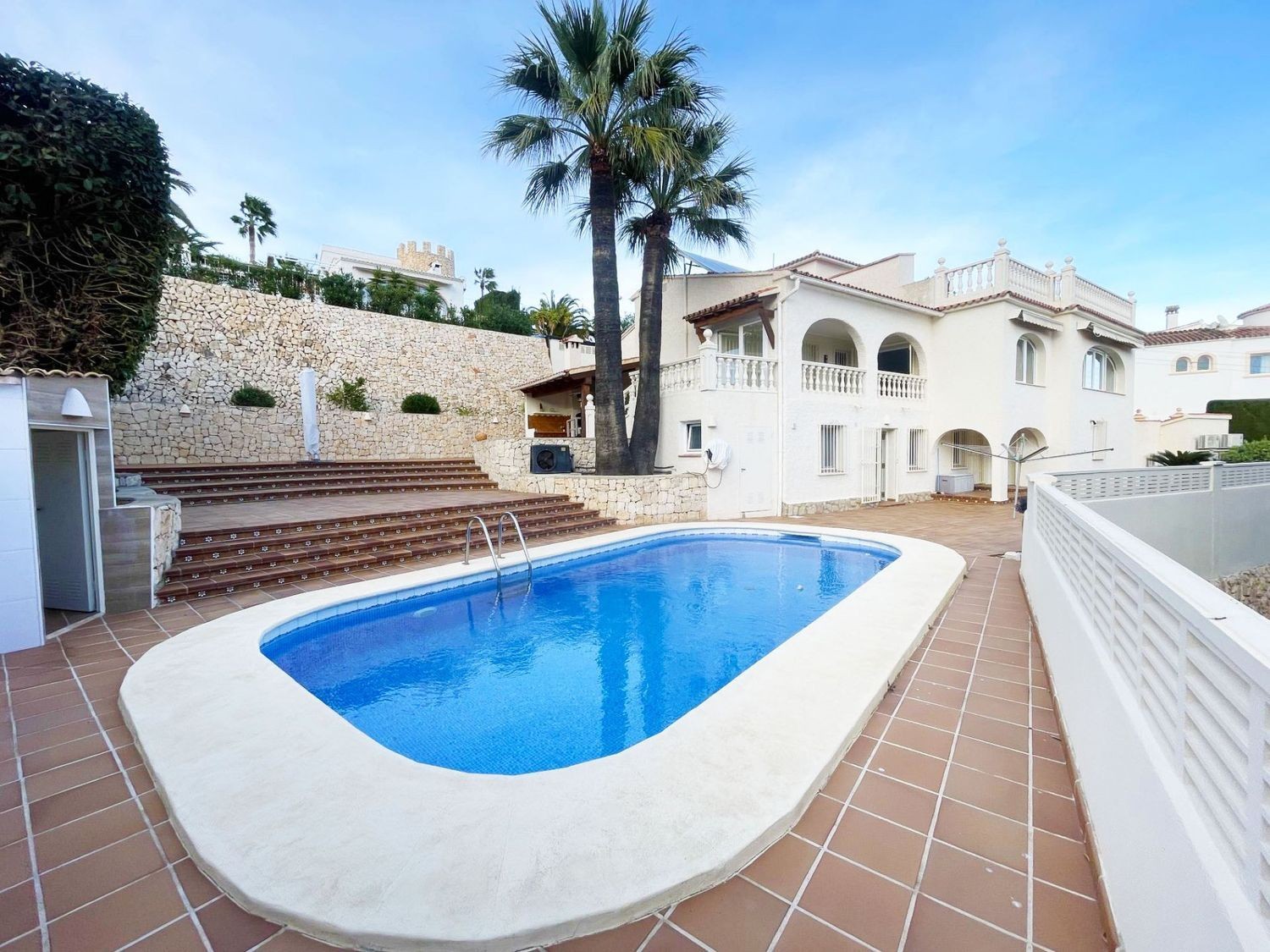 Агенция за недвижими имоти - Имоти Премиер - имот - 1235243, Цена: 899000 EUR