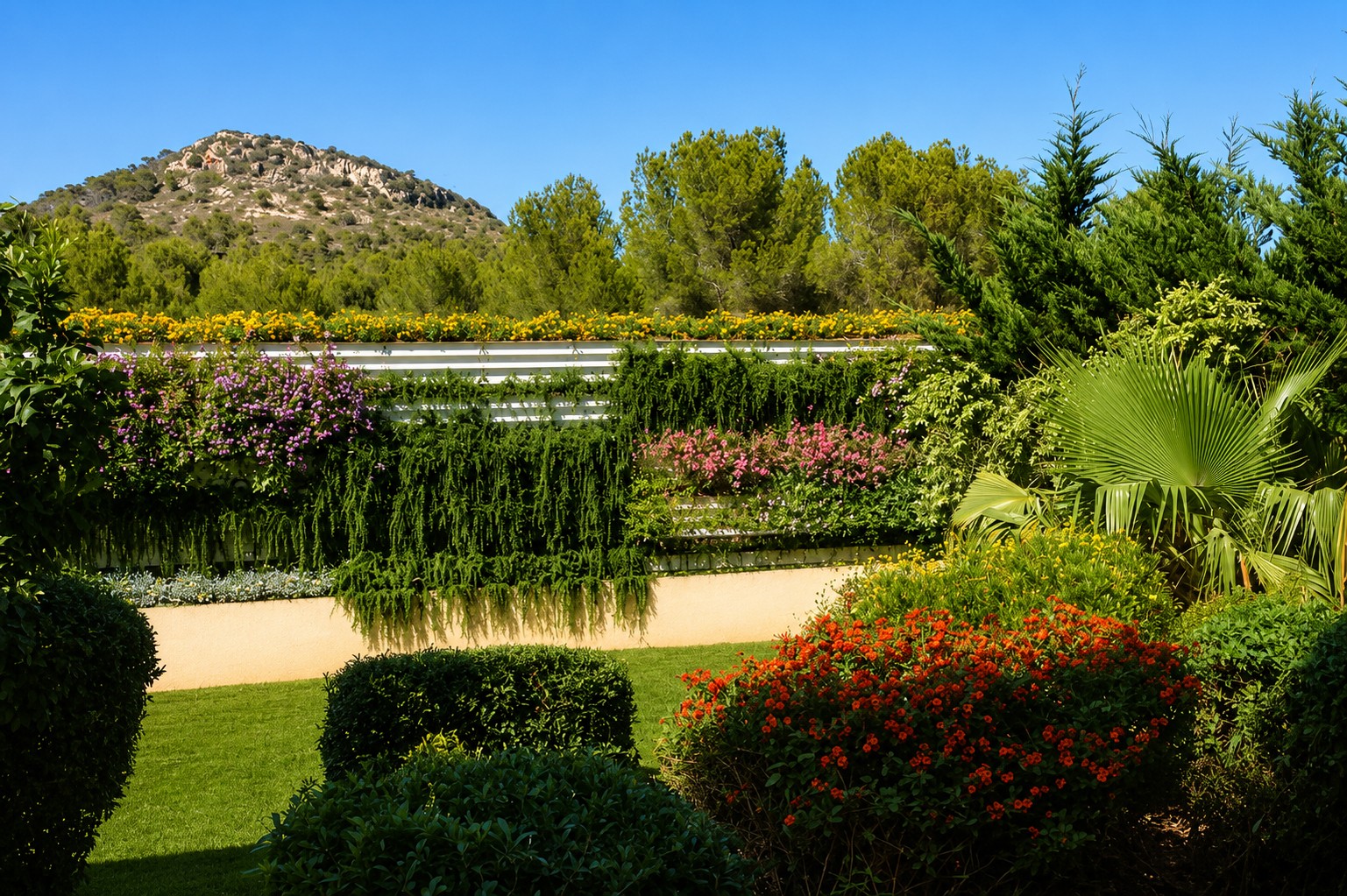 Агенция за недвижими имоти - Имоти Премиер - имот - 1235234, Цена: 3200000 EUR