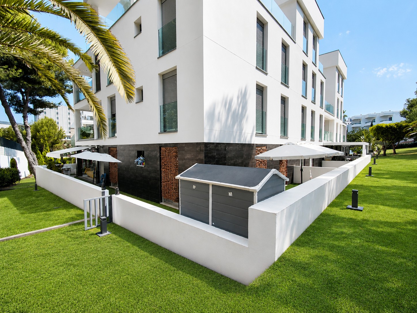 Агенция за недвижими имоти - Имоти Премиер - имот - 1235238, Цена: 845000 EUR