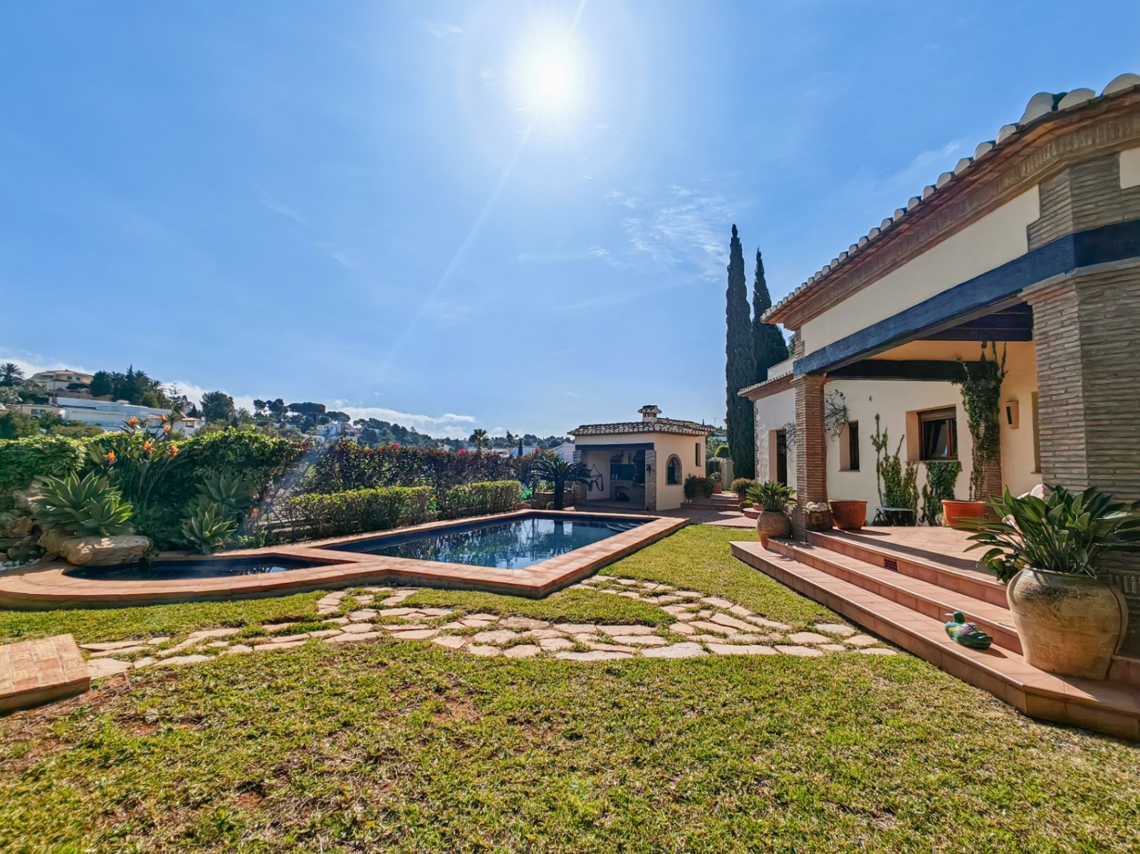 Агенция за недвижими имоти - Имоти Премиер - имот - 1242101, Цена: 875000 EUR