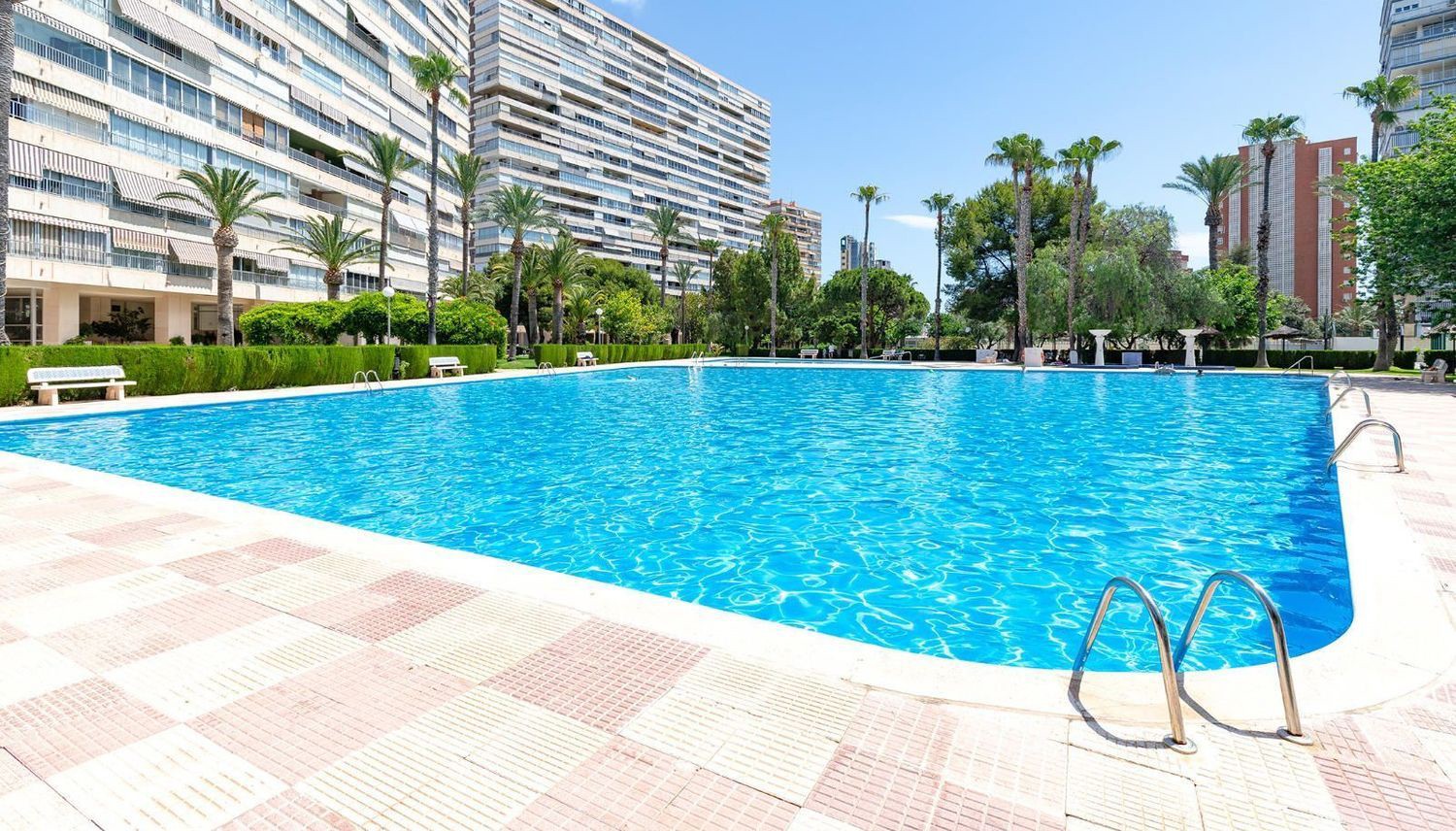 Агенция за недвижими имоти - Имоти Премиер - имот - 1240466, Цена: 665000 EUR
