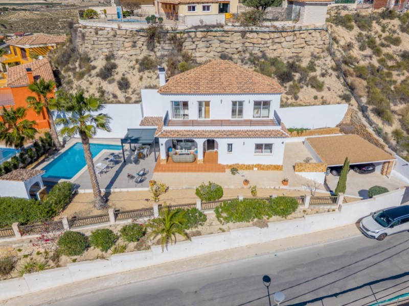 Агенция за недвижими имоти - Имоти Премиер - имот - 1240463, Цена: 439000 EUR