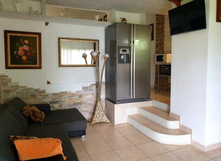 Агенция за недвижими имоти - Имоти Премиер - имот - 1242067, Цена: 235000 EUR