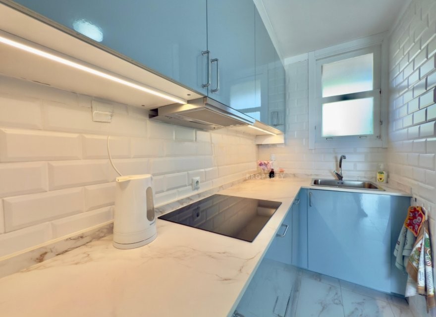 Агенция за недвижими имоти - Имоти Премиер - имот - 1242069, Цена: 425000 EUR