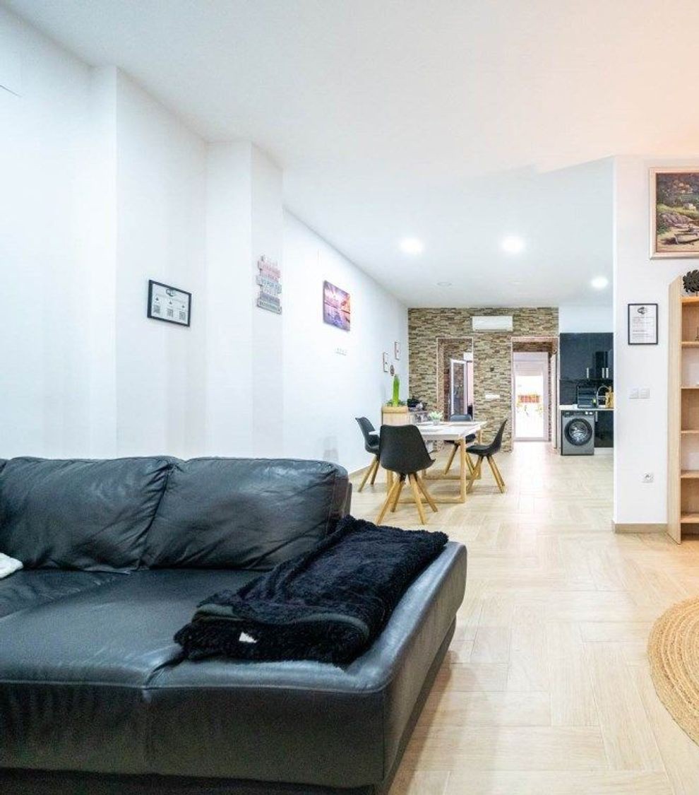 Агенция за недвижими имоти - Имоти Премиер - имот - 1242077, Цена: 320000 EUR
