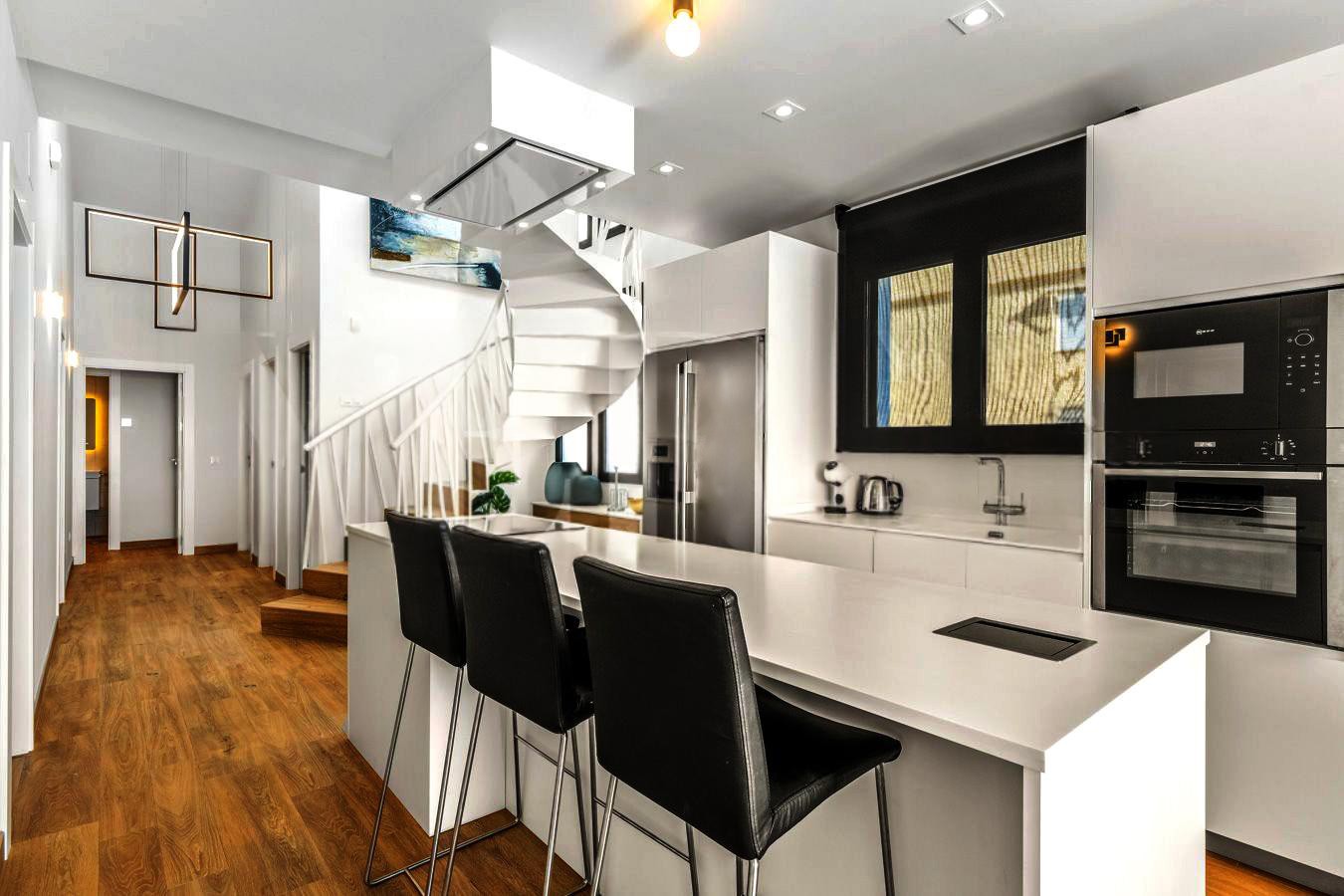 Агенция за недвижими имоти - Имоти Премиер - имот - 1247057, Цена: 1150000 EUR