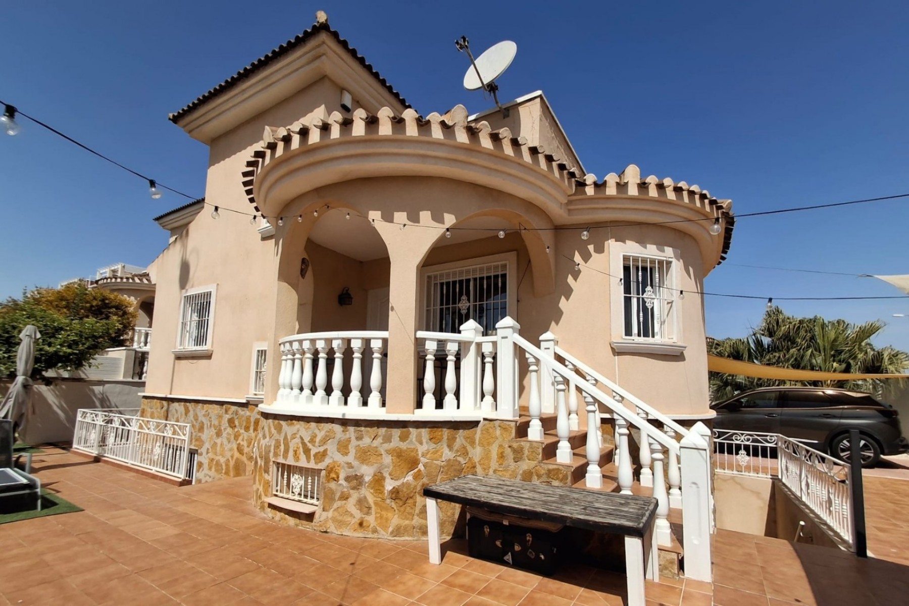 Агенция за недвижими имоти - Имоти Премиер - имот - 1247021, Цена: 379000 EUR