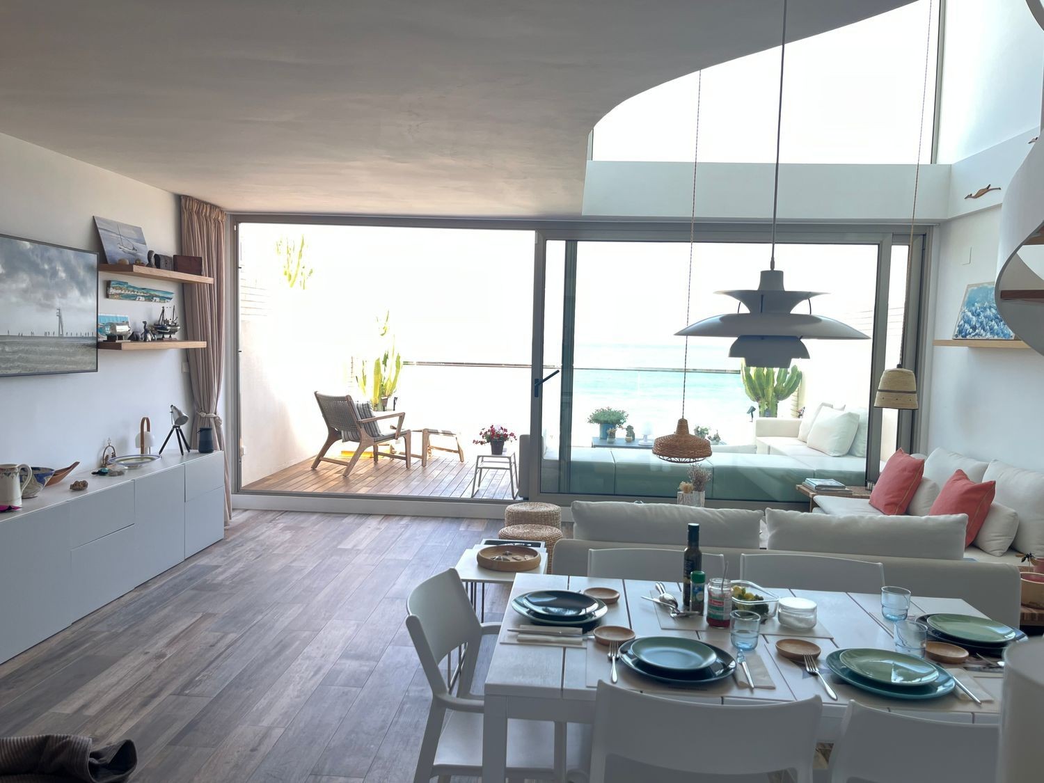 Агенция за недвижими имоти - Имоти Премиер - имот - 1248457, Цена: 1375000 EUR