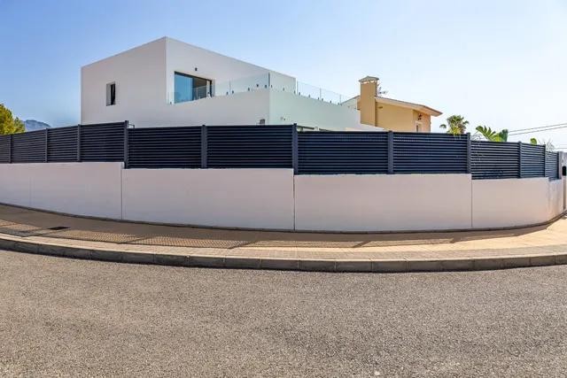 Агенция за недвижими имоти - Имоти Премиер - имот - 1248455, Цена: 1175000 EUR