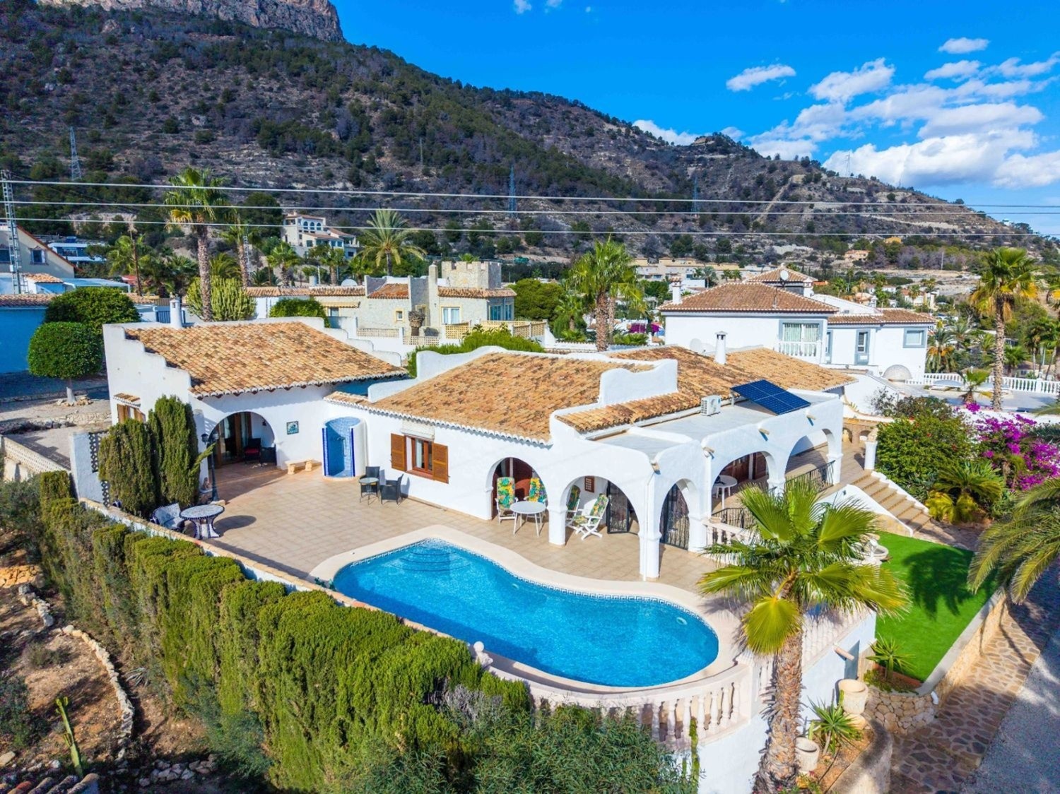 Агенция за недвижими имоти - Имоти Премиер - имот - 1248460, Цена: 850000 EUR