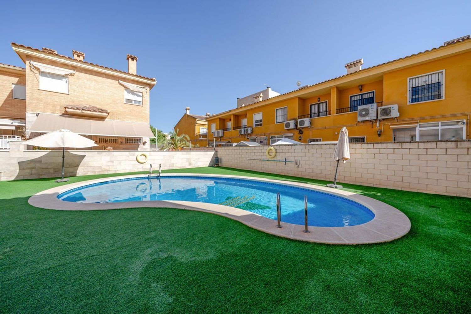 Агенция за недвижими имоти - Имоти Премиер - имот - 1248459, Цена: 370000 EUR