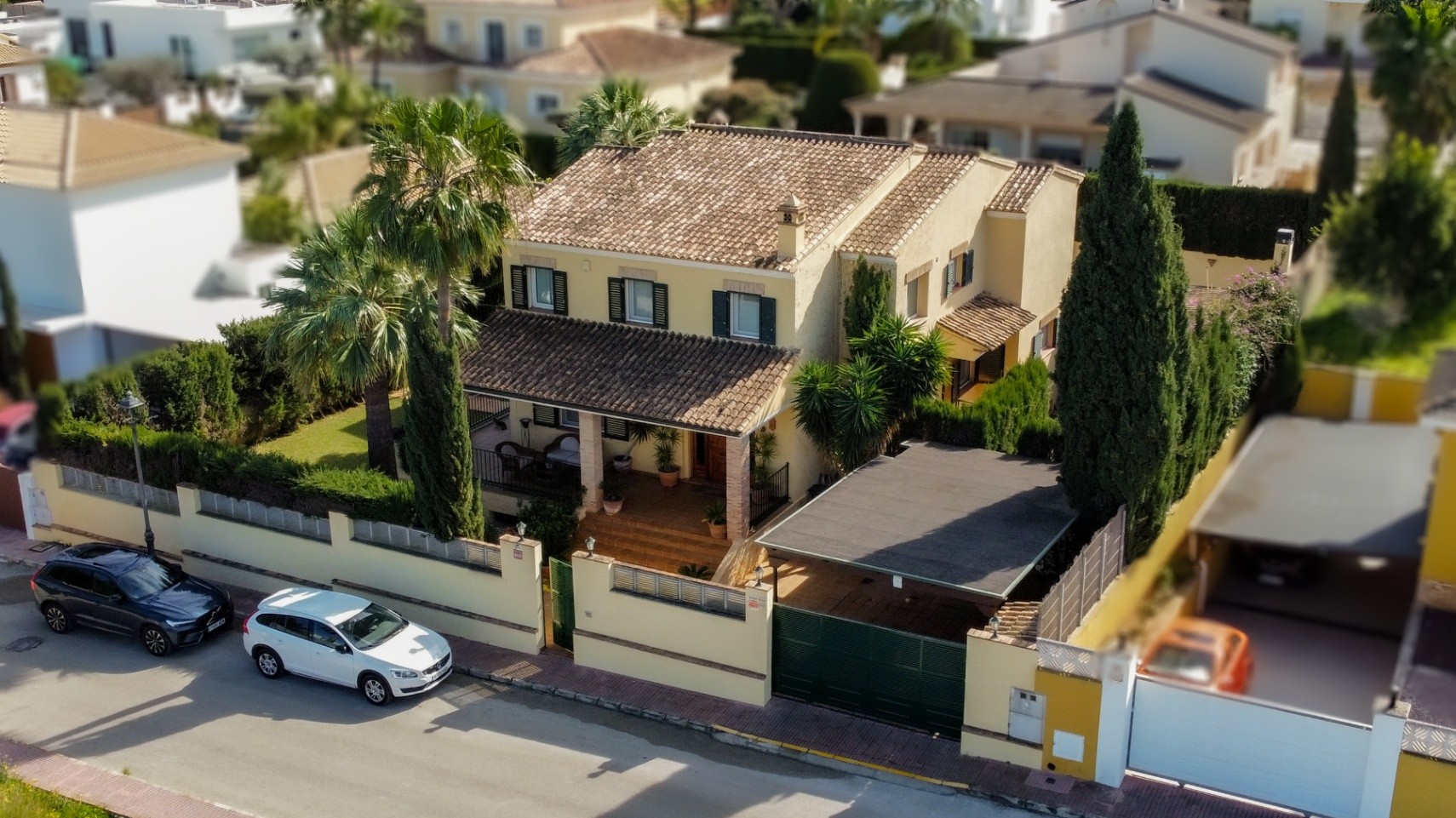 Агенция за недвижими имоти - Имоти Премиер - имот - 1256638, Цена: 875000 EUR