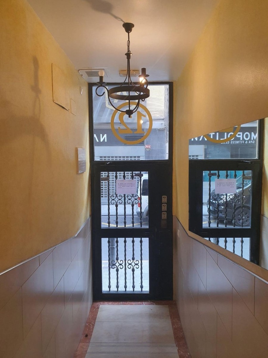Агенция за недвижими имоти - Имоти Премиер - имот - 1256664, Цена: 1295000 EUR